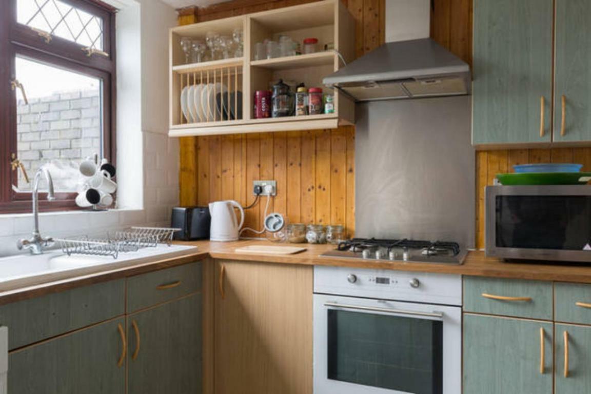 Kelsall Guest House Бирмингам Екстериор снимка